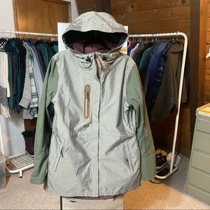 Ride Snowboard & Ski Jacket - Like New! - Womens Large